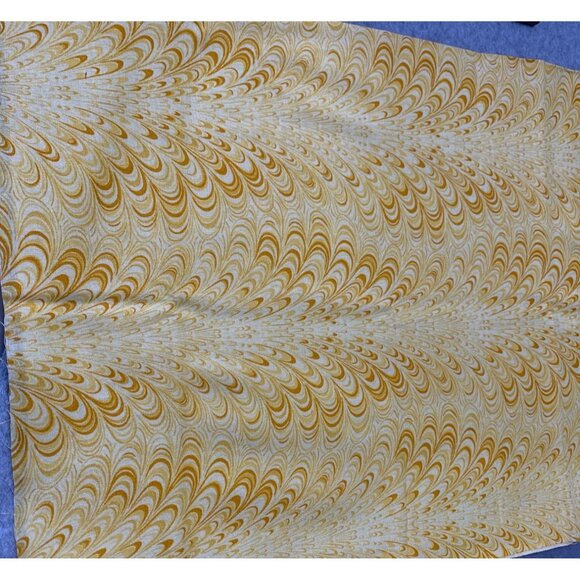 Yellow Marbled Cotton Fabric Fat Quarter Quilting Crafts Sewing - Picture 1 of 4